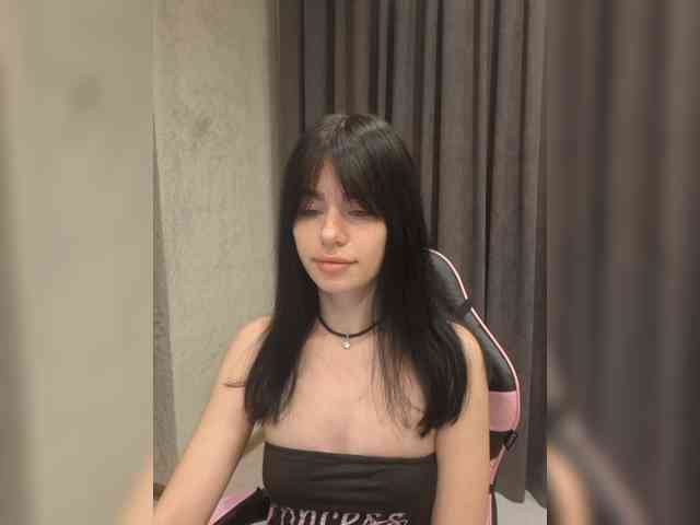 11Nyabinghi11 webcam