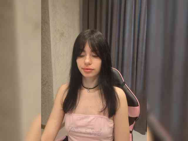11Nyabinghi11 webcam