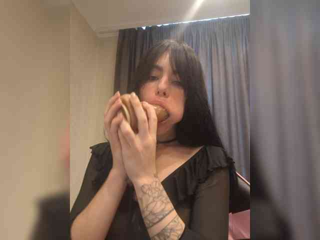 11Nyabinghi11 webcam