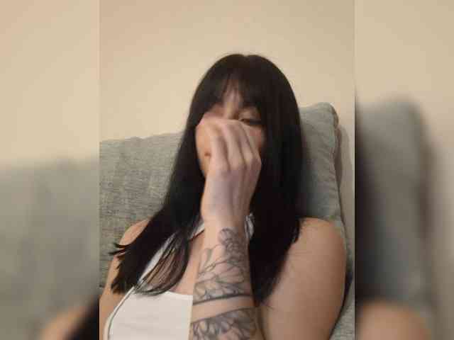 11Nyabinghi11 webcam