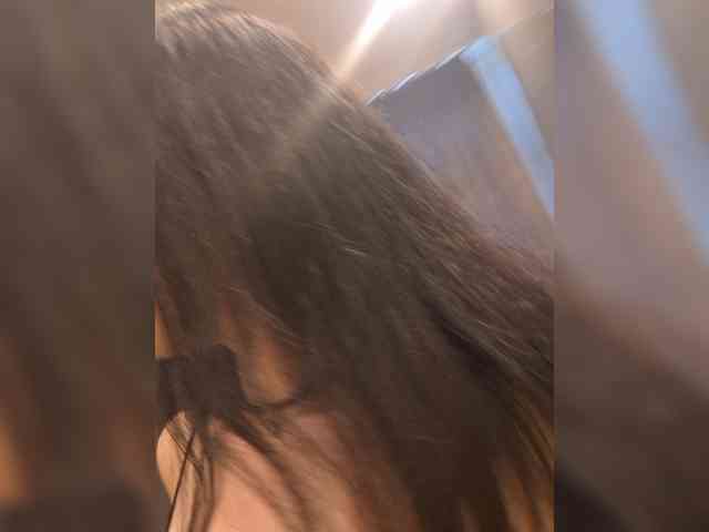11Nyabinghi11 webcam