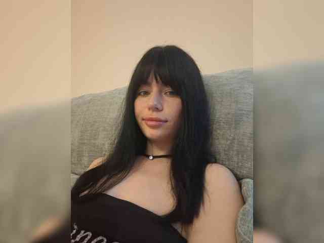 11Nyabinghi11 webcam