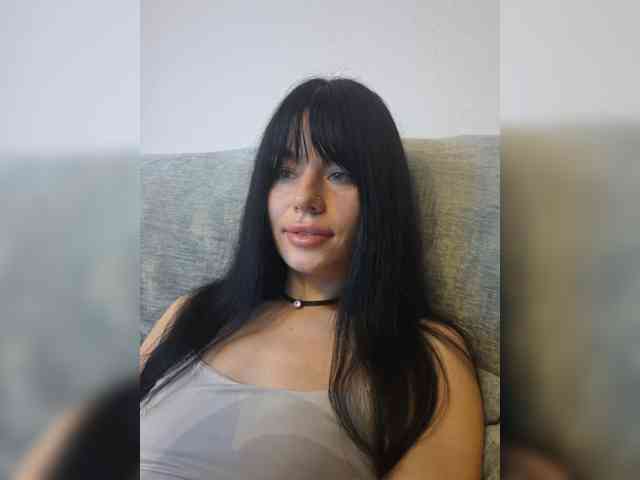 11Nyabinghi11 webcam