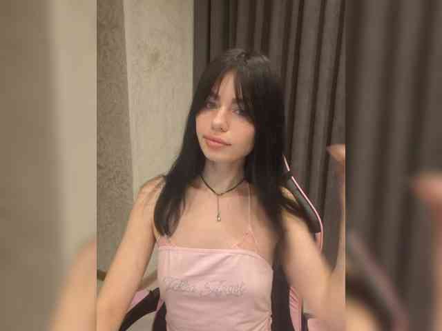 11Nyabinghi11 webcam