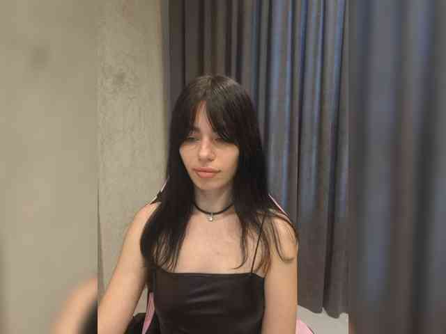11Nyabinghi11 webcam