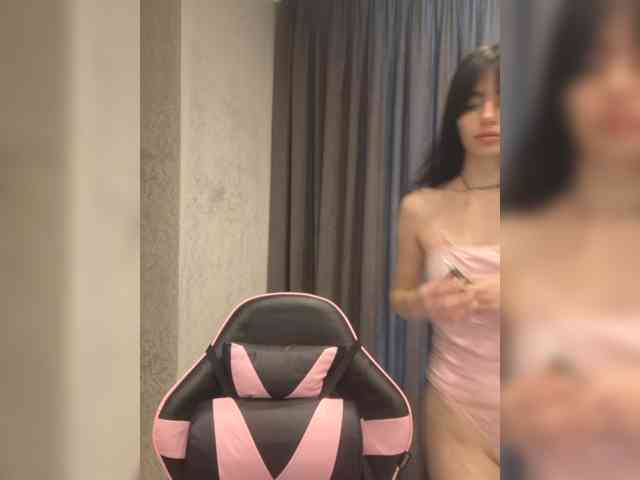 11Nyabinghi11 webcam