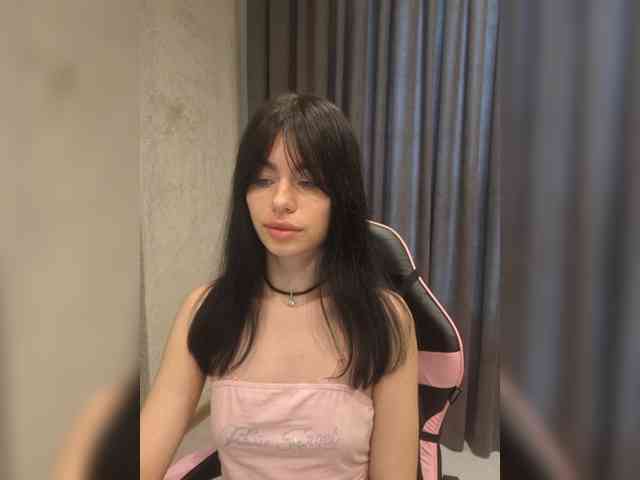 11Nyabinghi11 webcam