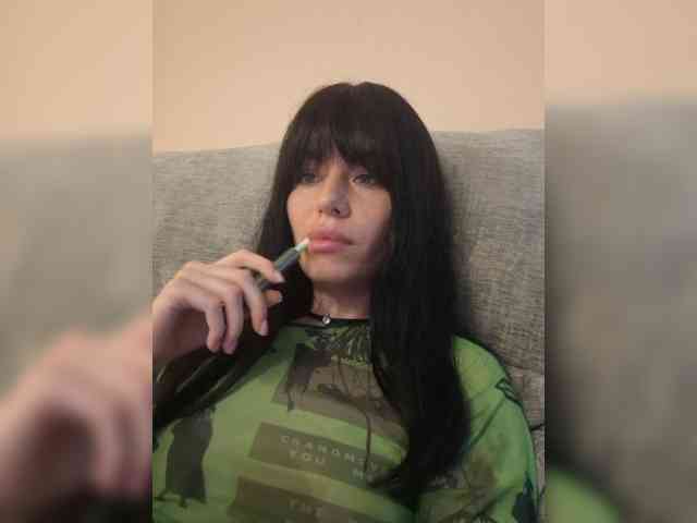 11Nyabinghi11 webcam