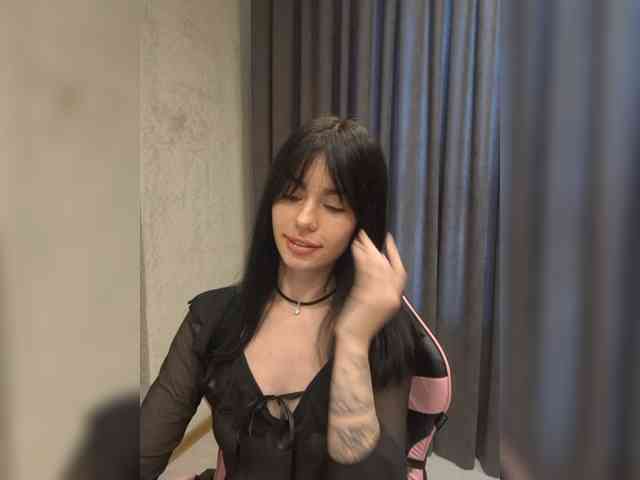 11Nyabinghi11 webcam