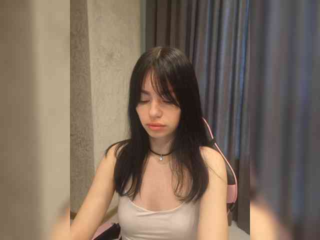 Kelseyy's webcam live show