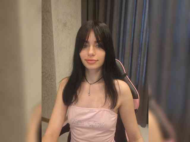 11Nyabinghi11 webcam