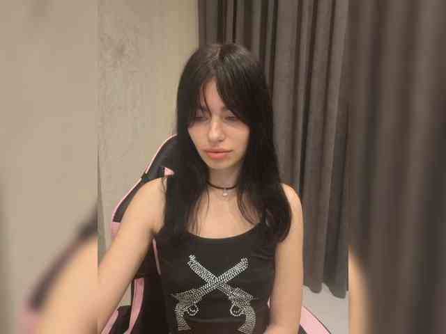 11Nyabinghi11 webcam