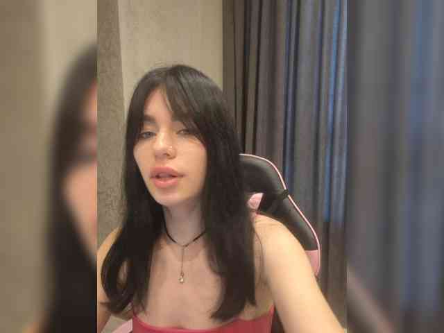 11Nyabinghi11 webcam