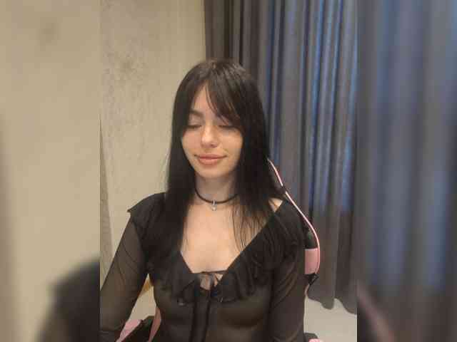 11Nyabinghi11 webcam