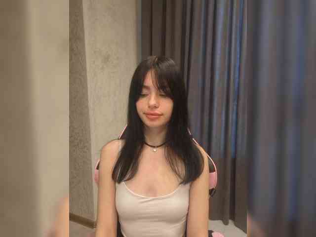 11Nyabinghi11 webcam