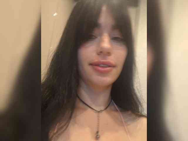 11Nyabinghi11 webcam