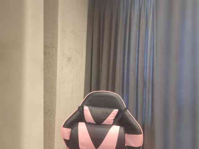 11Nyabinghi11 webcam