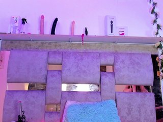 Natasha-Adams Porn Show