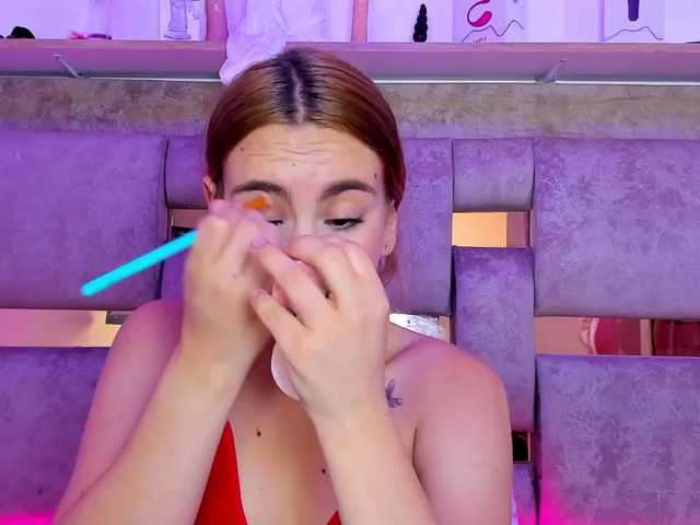 Natasha-Adams live cam on BongaCams