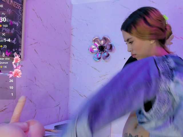 Natasha-Adams's BongaCams show and profile