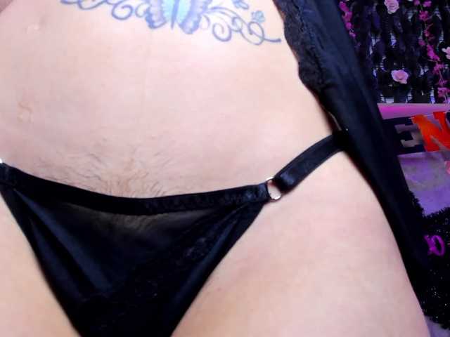 Natasha-Adams live cam on BongaCams