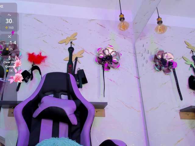 Natasha-Adams's BongaCams show and profile