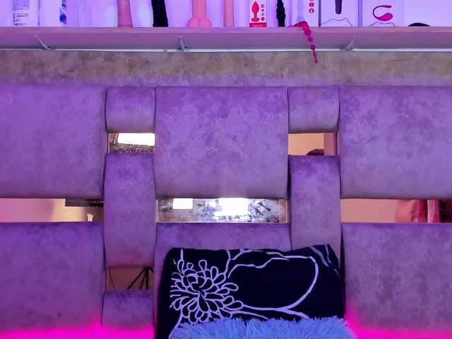 Natasha-Adams live cam on BongaCams