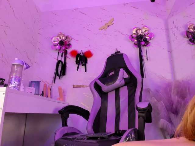 Natasha-Adams live cam on BongaCams
