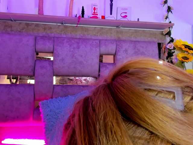 Natasha-Adams live cam on BongaCams