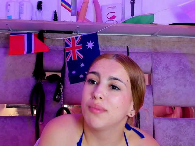 Natasha-Adams live cam on BongaCams
