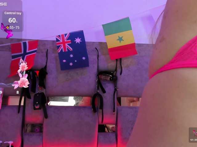 Natasha-Adams live cam on BongaCams