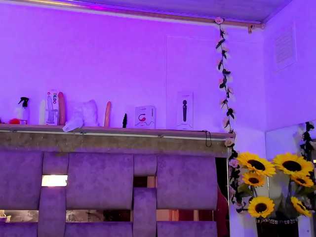 Natasha-Adams live cam on BongaCams