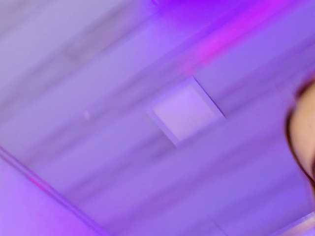 Natasha-Adams live cam on BongaCams