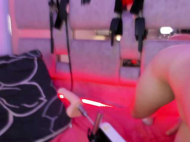 Natasha-Adams live cam on BongaCams