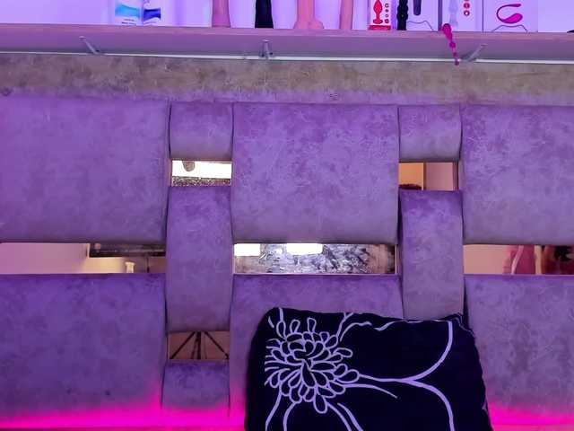 Natasha-Adams live cam on BongaCams