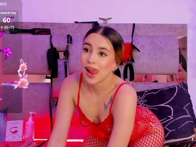 Natasha-Adams live cam on BongaCams