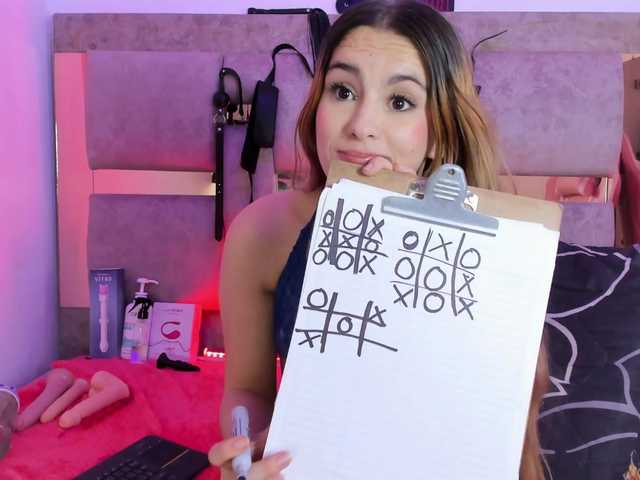 Natasha-Adams live cam on BongaCams