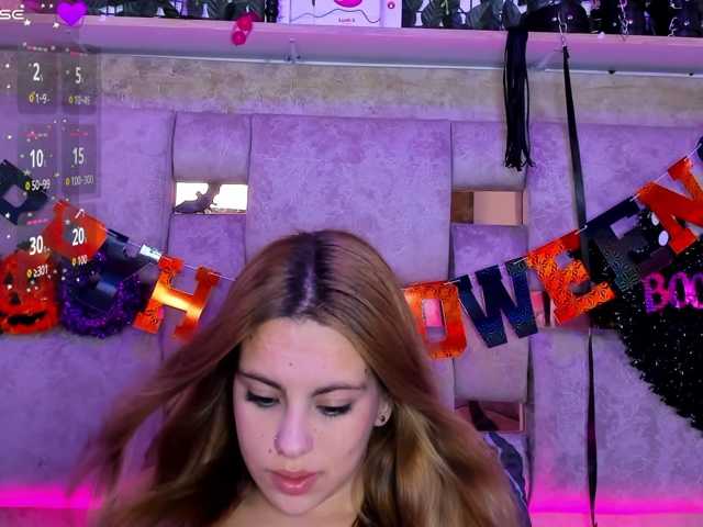 Natasha-Adams live cam on BongaCams