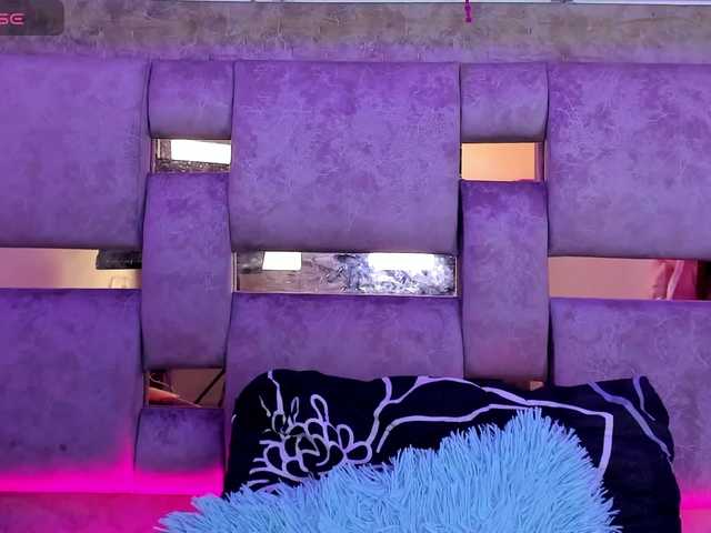 Natasha-Adams live cam on BongaCams