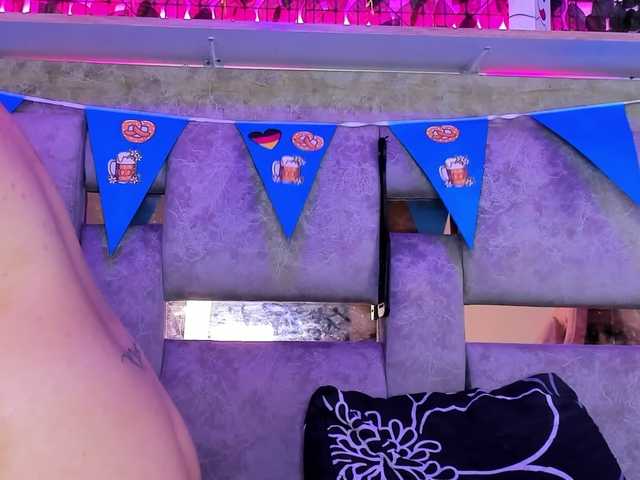 Natasha-Adams live cam on BongaCams