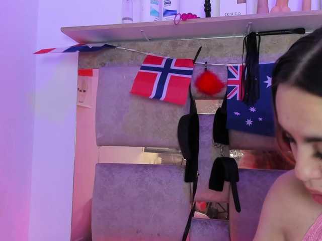 natasha-adams online