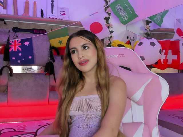 Natasha-Adams live cam on BongaCams