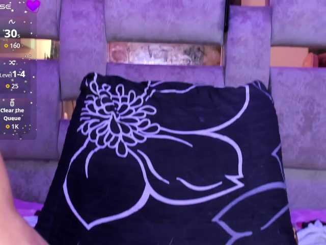 Natasha-Adams live cam on BongaCams