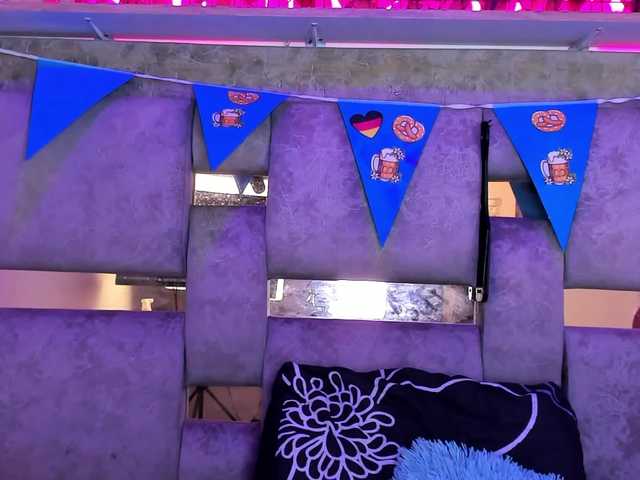 Natasha-Adams live cam on BongaCams