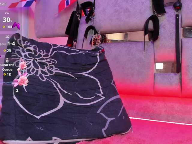 Natasha-Adams live cam on BongaCams