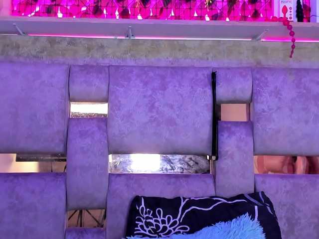 Natasha-Adams live cam preview