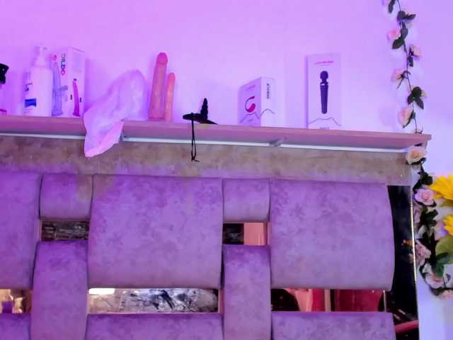 Natasha-Adams live webcam show