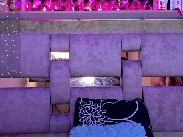 Natasha-Adams live cam on BongaCams