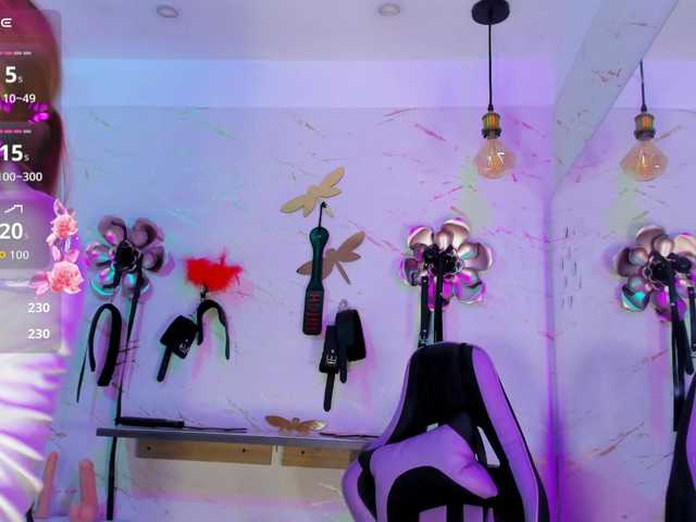 Natasha-Adams's BongaCams show and profile