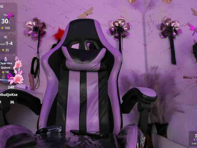 Natasha-Adams webcam